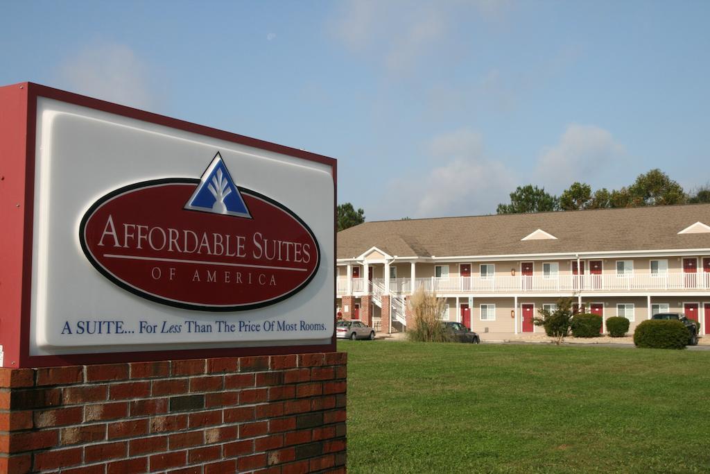 Affordable Suites ساليسبري المظهر الخارجي الصورة